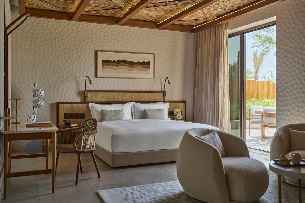 Erth Abu Dhabi Hotel Екстер'єр фото