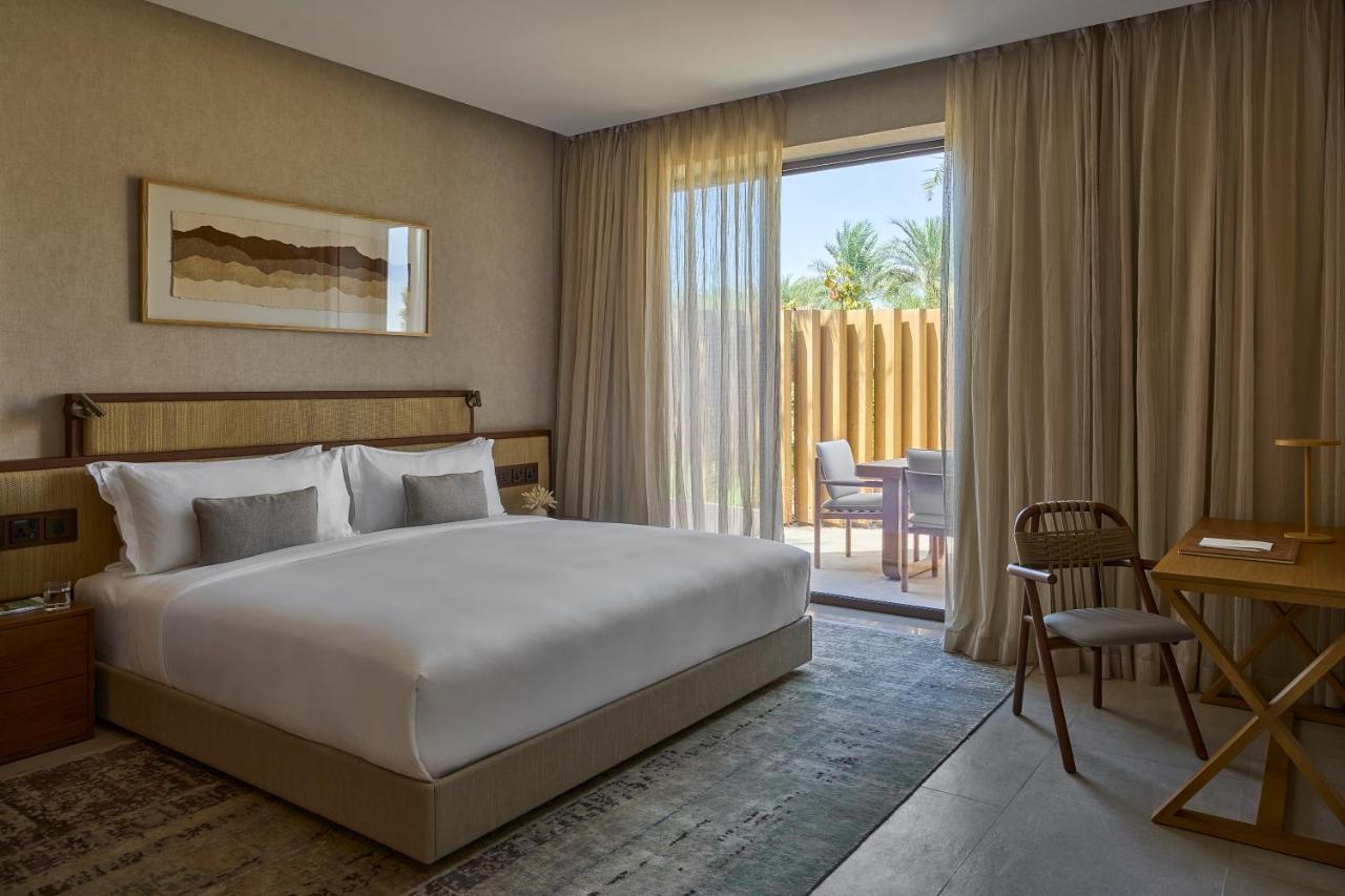 Erth Abu Dhabi Hotel Екстер'єр фото