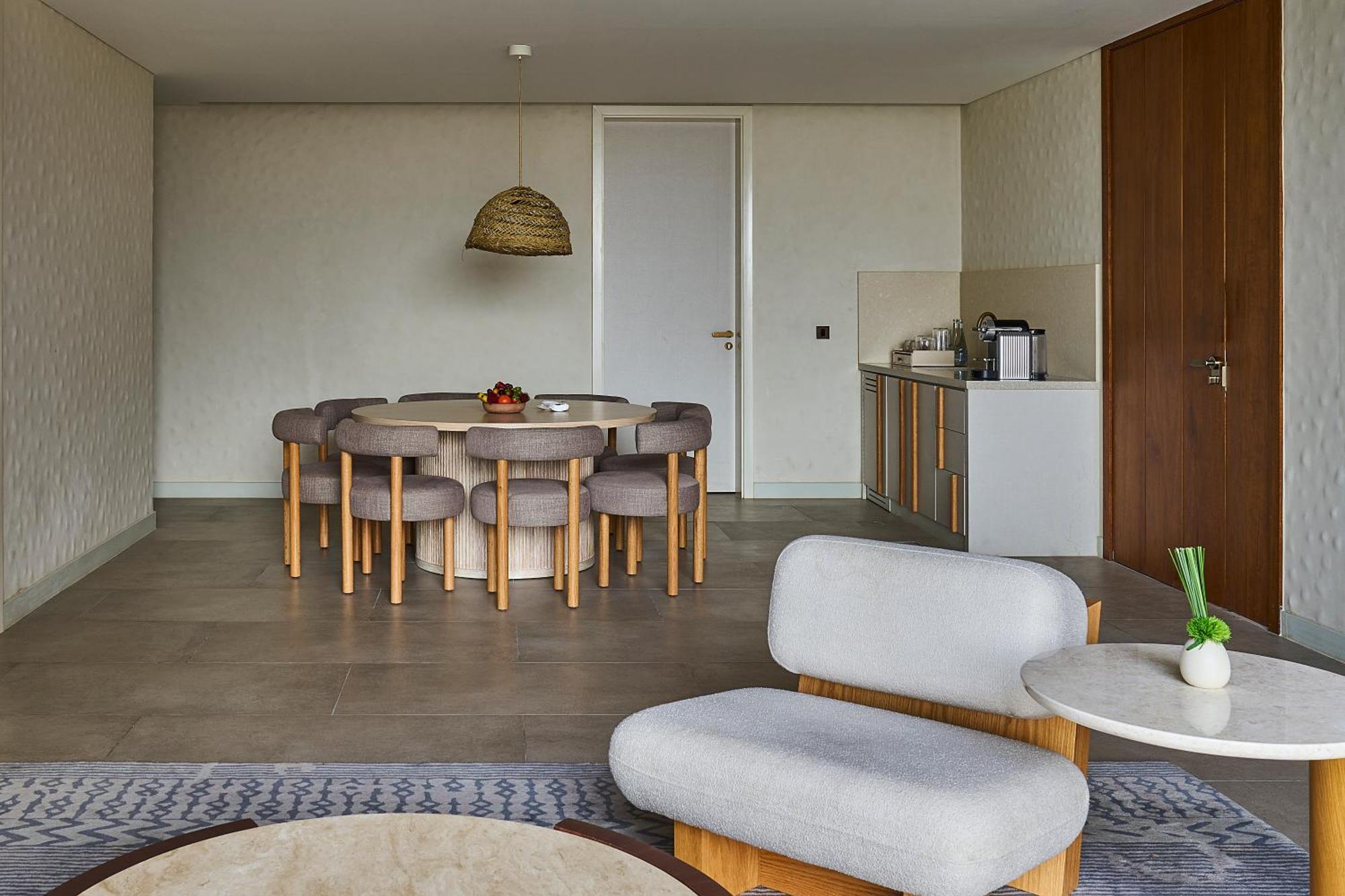 Erth Abu Dhabi Hotel Екстер'єр фото