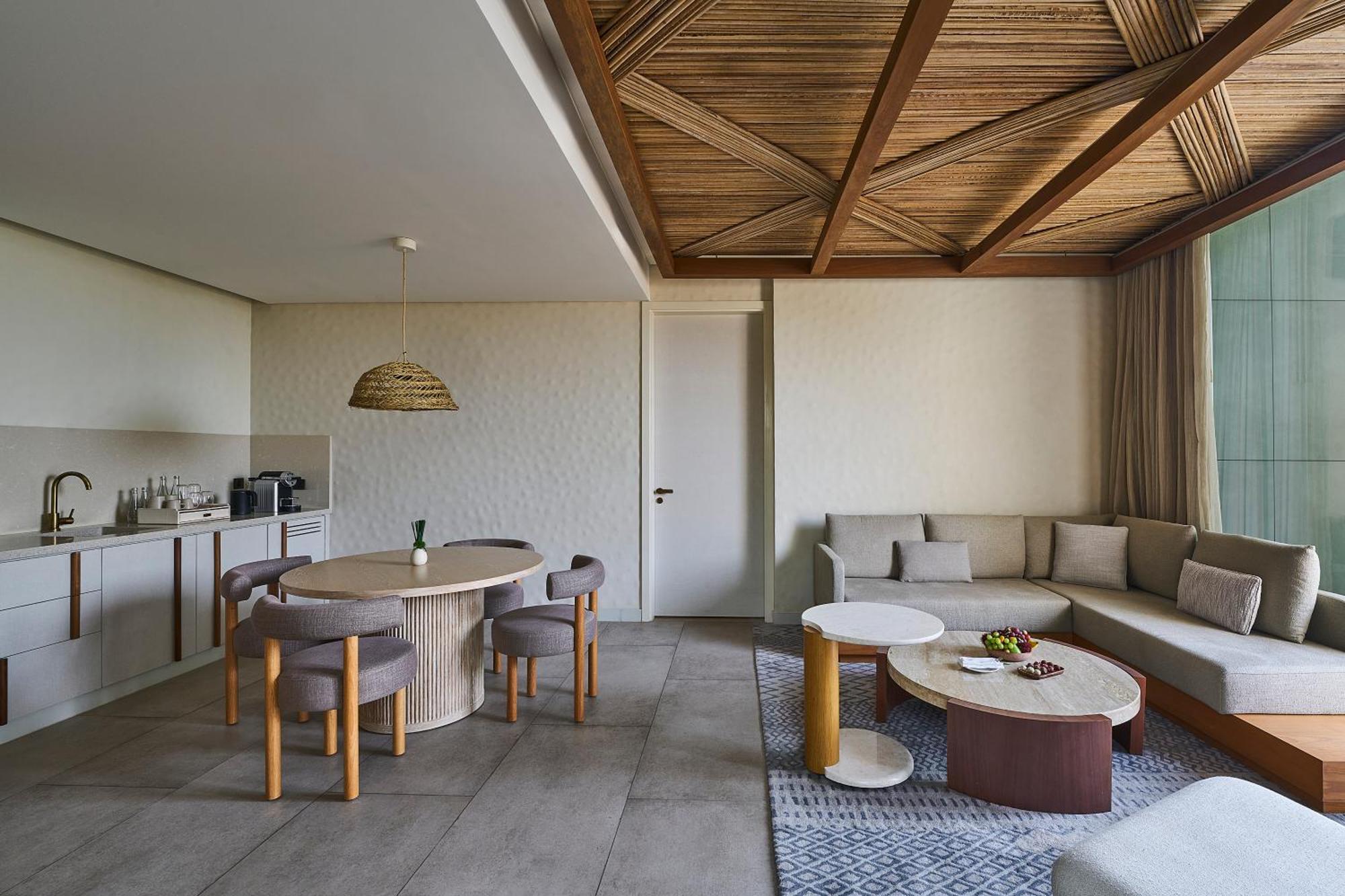 Erth Abu Dhabi Hotel Екстер'єр фото
